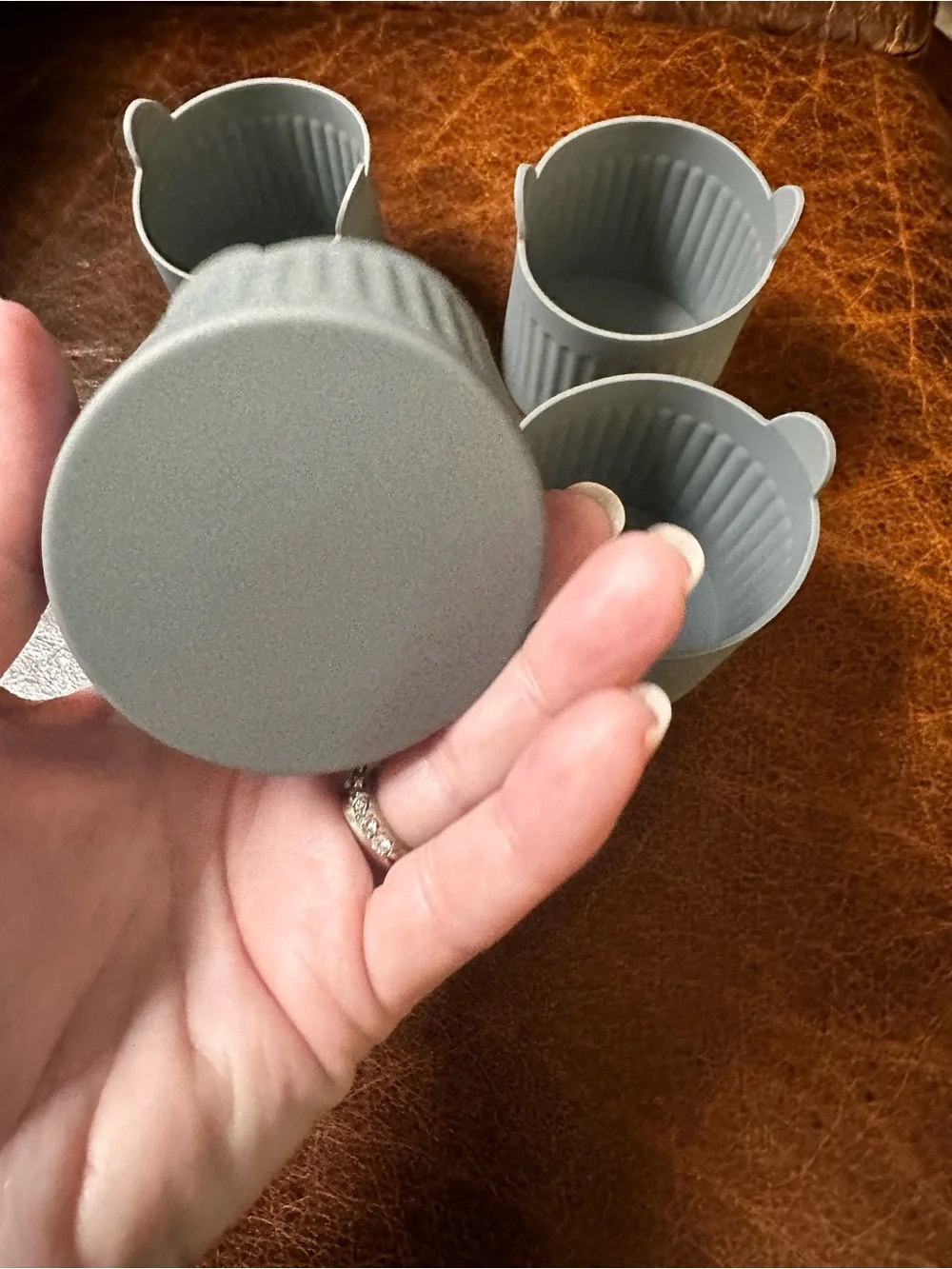 None flexible gray